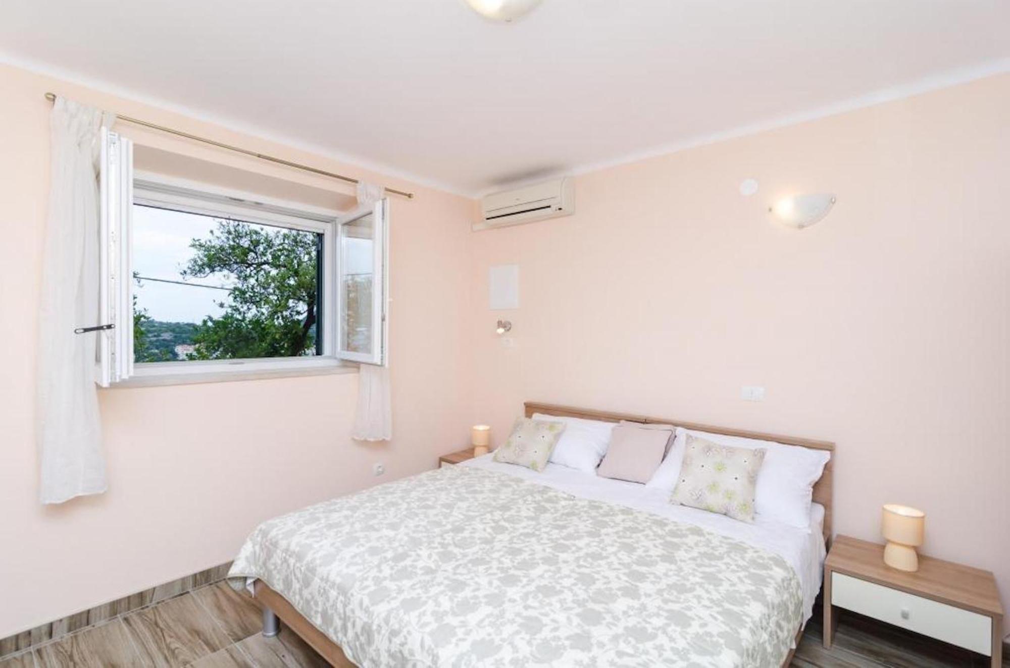 Apartments Lena & Lara Dubrovnik Bagian luar foto